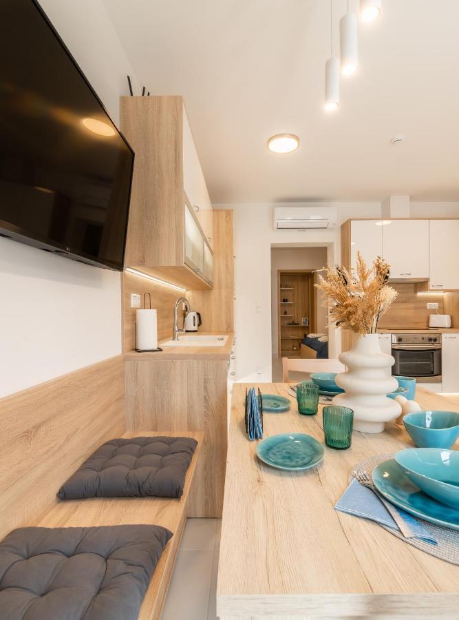 Mosonmagyaróvár Jegmadar & Fekete Golya Apartmanok מראה חיצוני תמונה