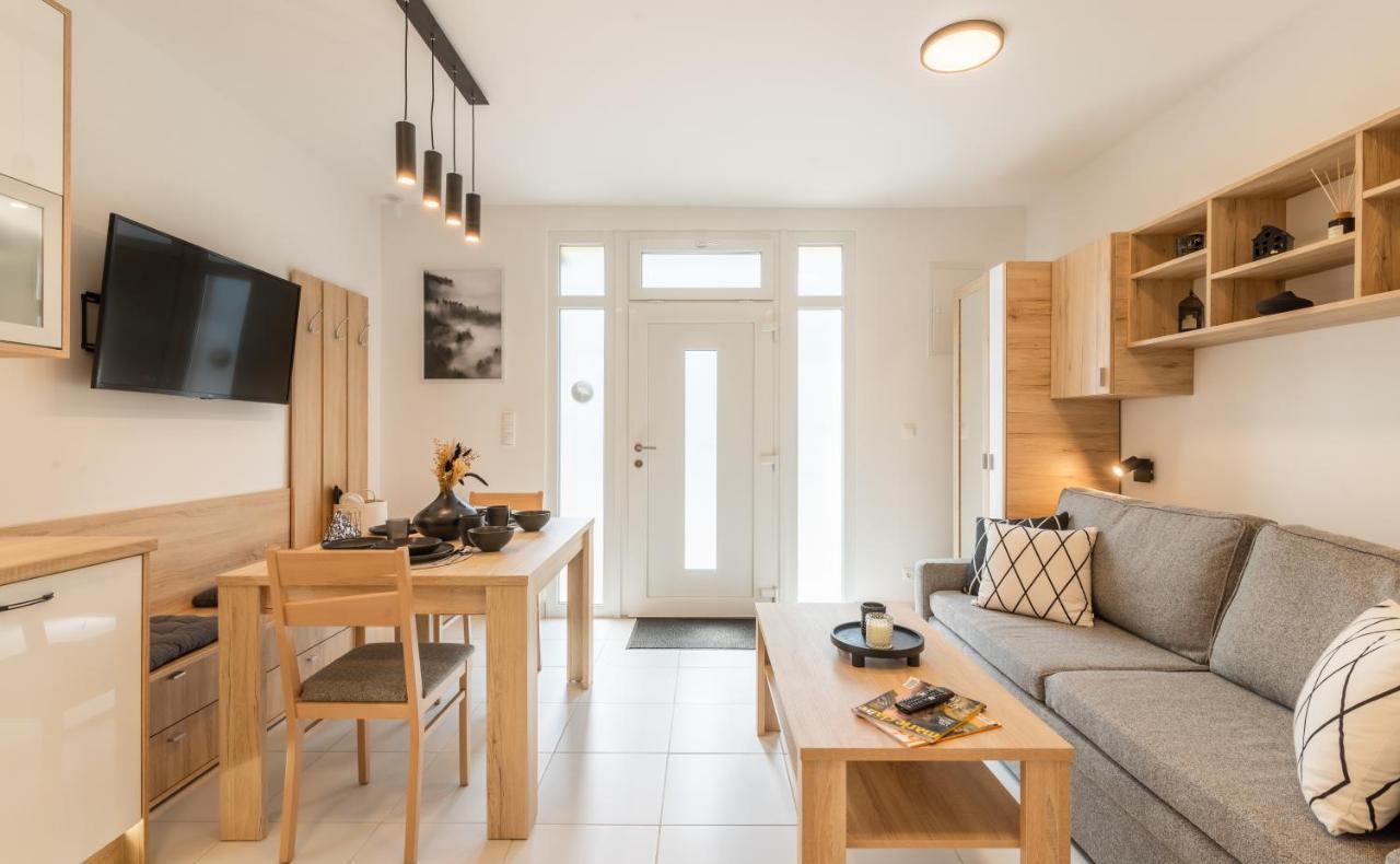 Mosonmagyaróvár Jegmadar & Fekete Golya Apartmanok מראה חיצוני תמונה