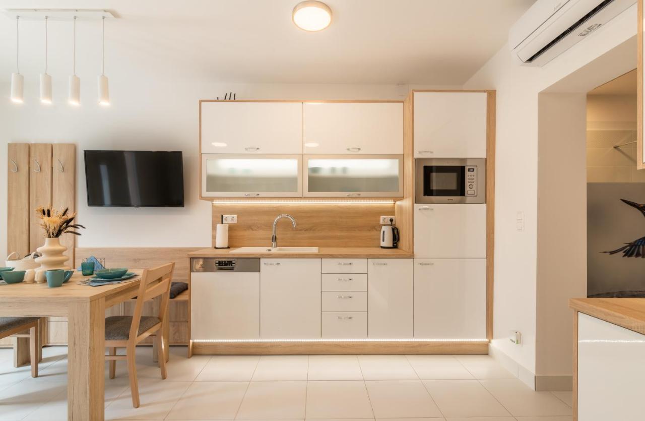 Mosonmagyaróvár Jegmadar & Fekete Golya Apartmanok מראה חיצוני תמונה
